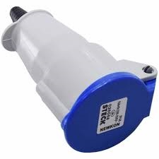 ACOPLAM.STECK 2P+T 32A 3256 AZ